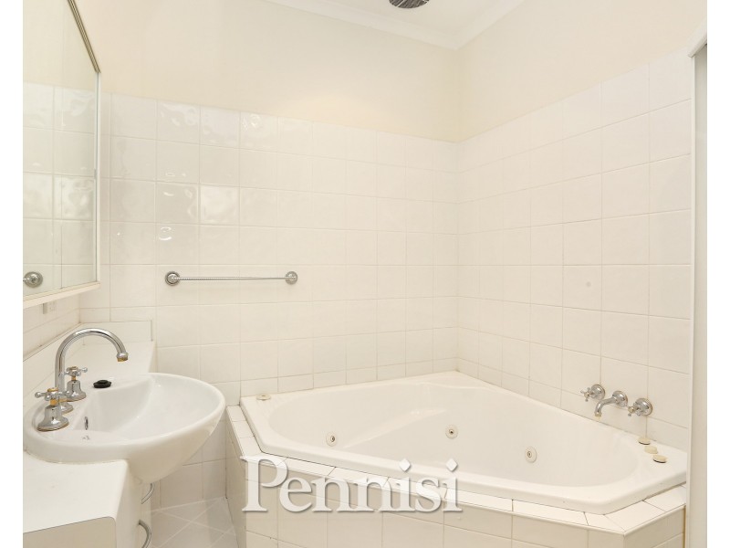 7/660 Old Calder Hwy, Keilor VIC 3036