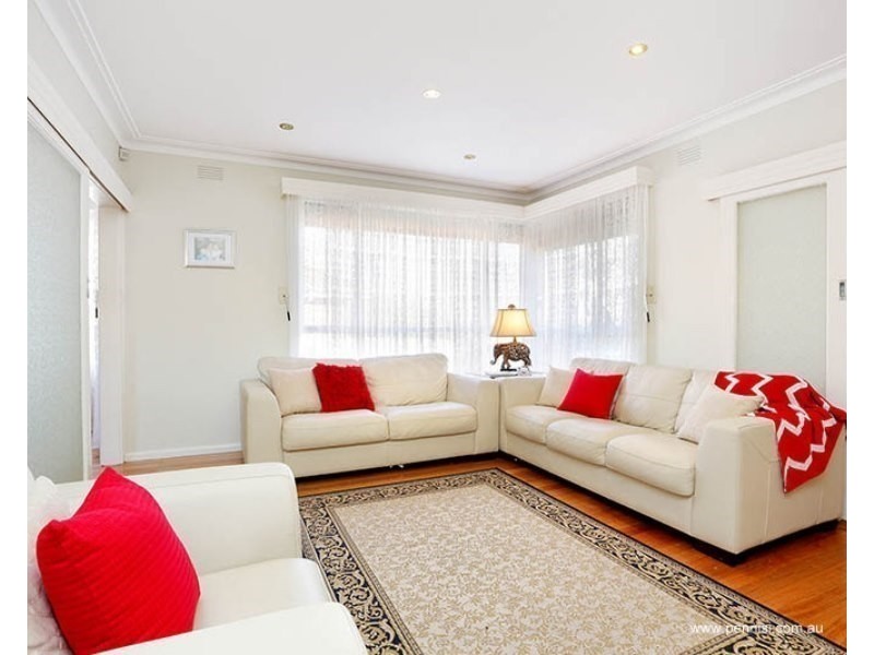 46 Newman Crescent, Niddrie VIC 3042