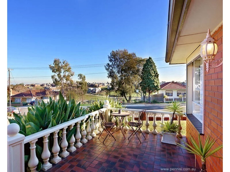 46 Newman Crescent, Niddrie VIC 3042