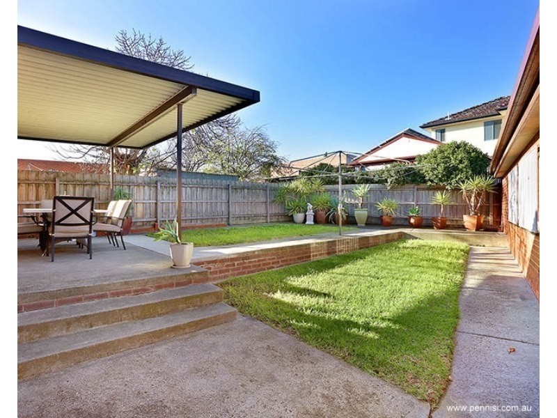 46 Newman Crescent, Niddrie VIC 3042