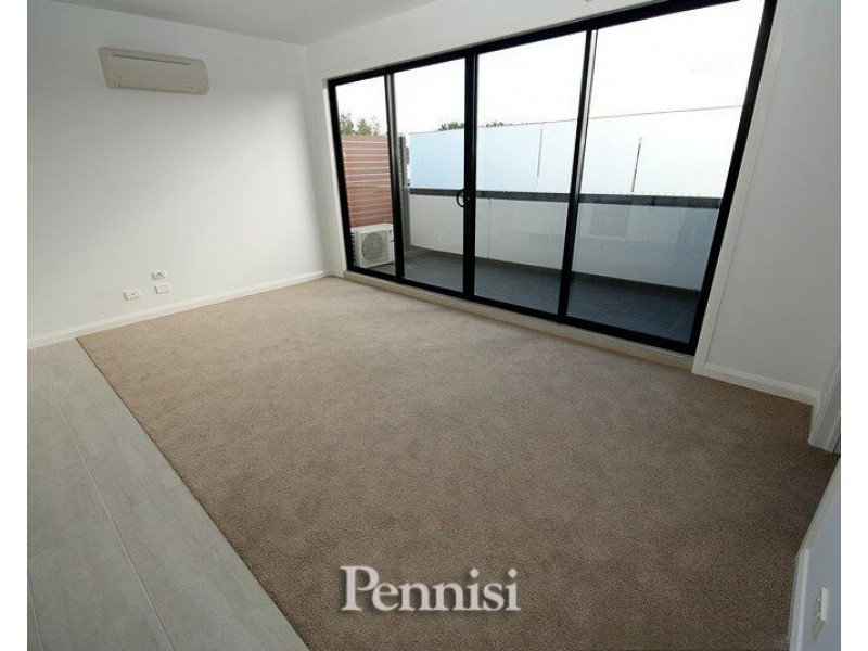 106/41 Victoria Street, Footscray VIC 3011