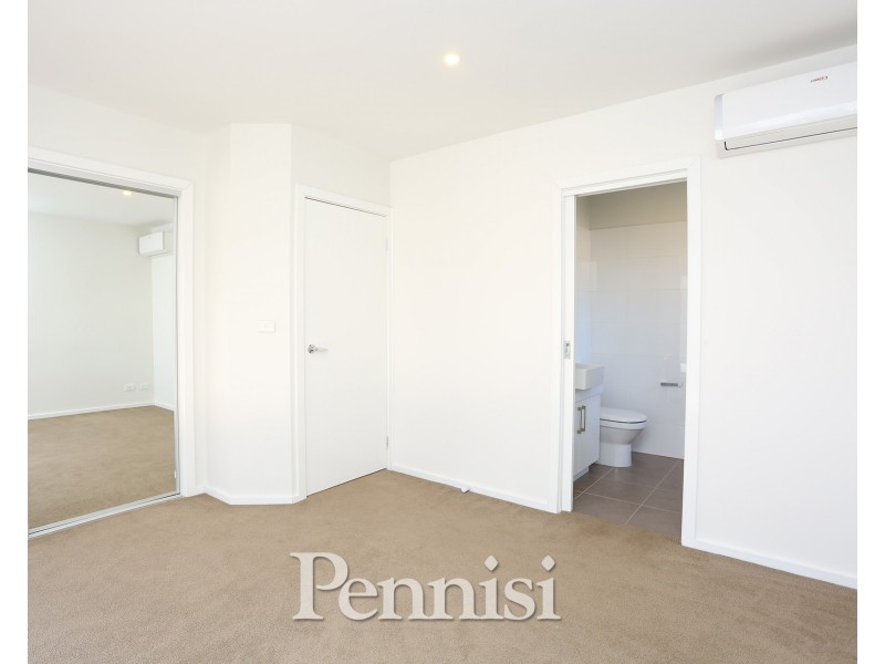 1/1 Marjory Place, Tullamarine VIC 3043