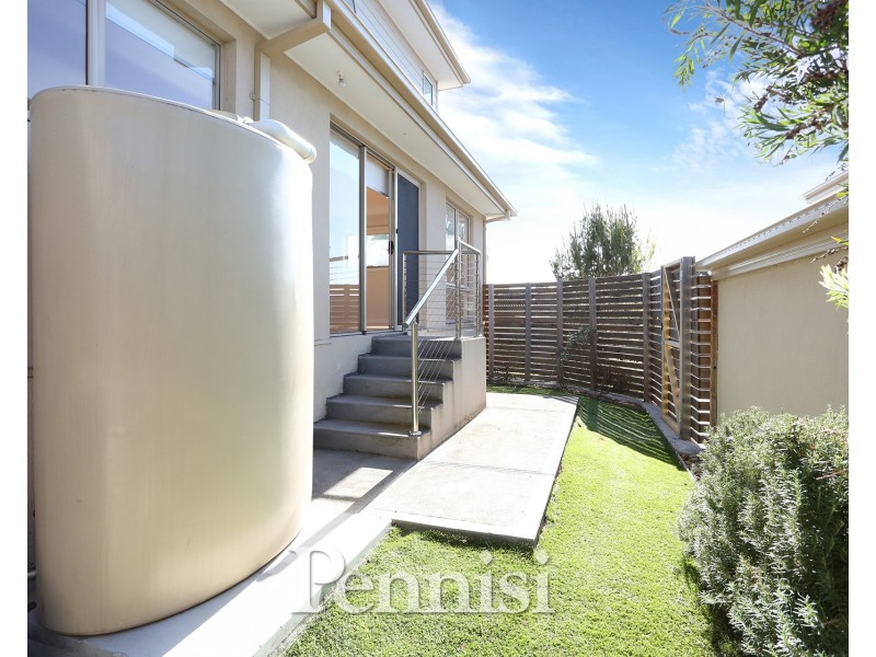 1/1 Marjory Place, Tullamarine VIC 3043