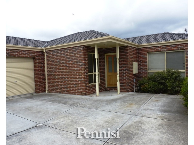 2/27 Phillip Road, Keilor East VIC 3033