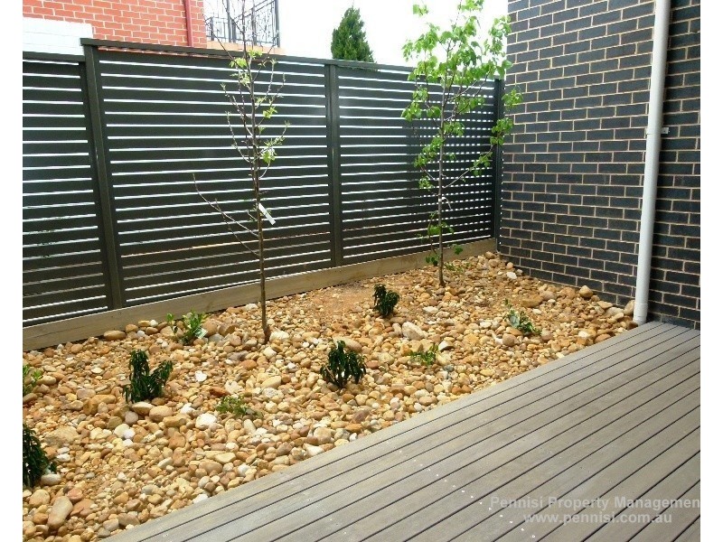 1/12 Leonard Crescent, Ascot Vale VIC 3032