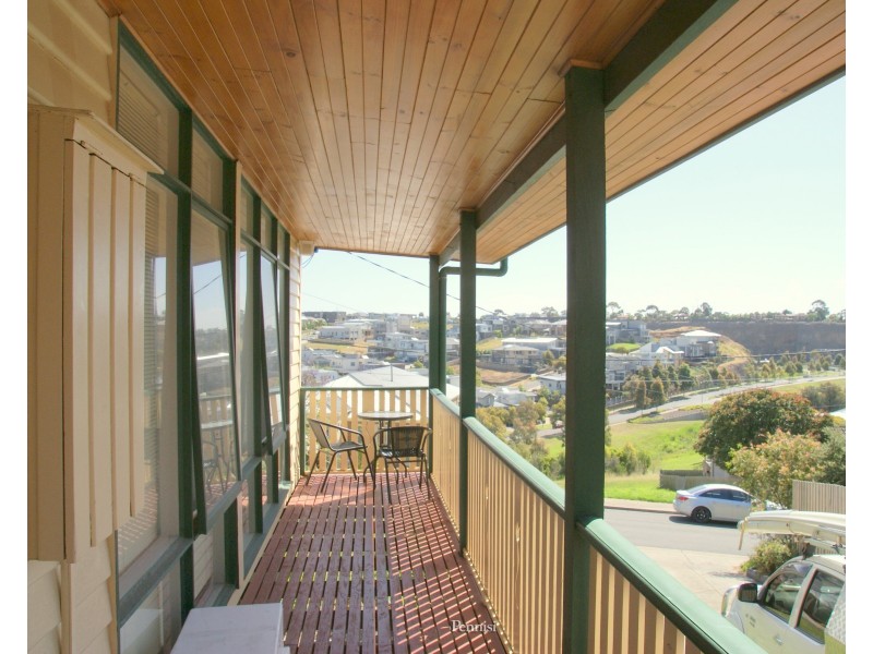 6 Grosvenor Street, Niddrie VIC 3042