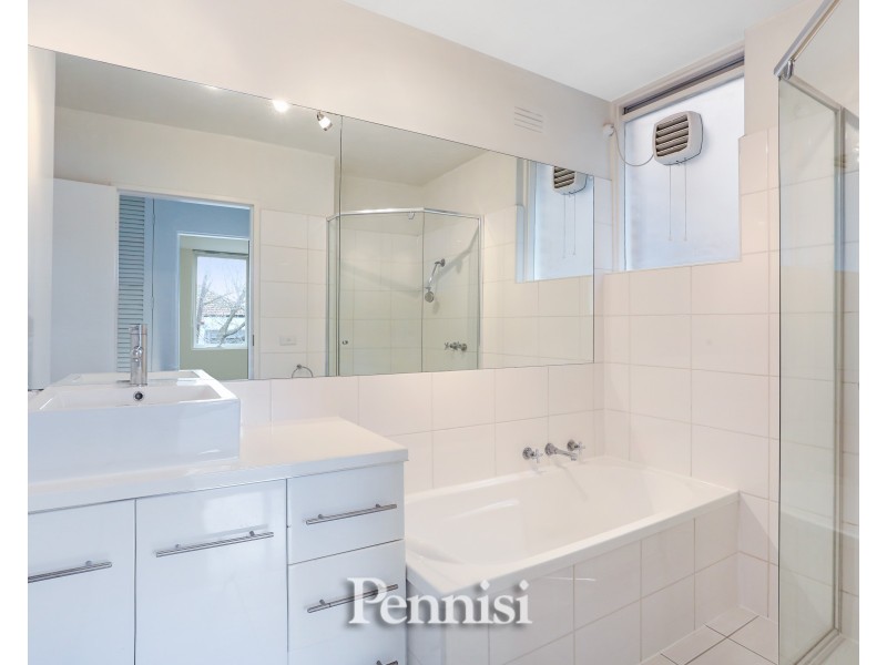 2/379 Dandenong Road, Armadale VIC 3143