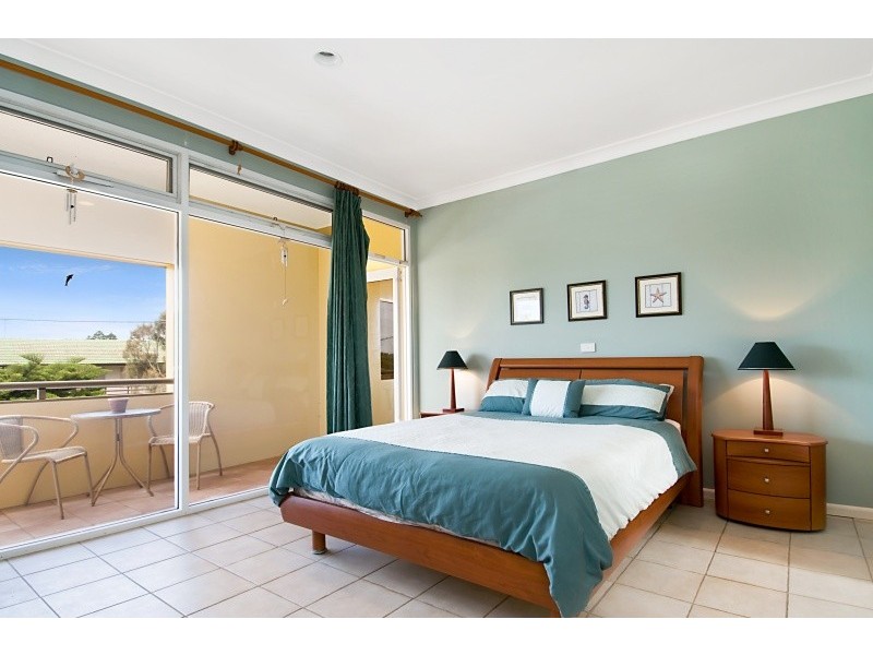 2/13 Mitchell Street, Norah Head NSW 2263