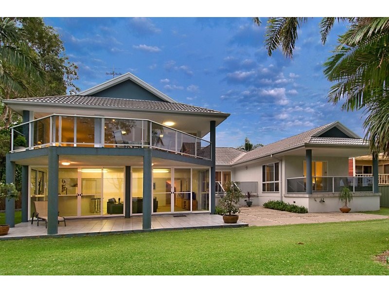 108 Diamond Head Drive, Budgewoi NSW 2262