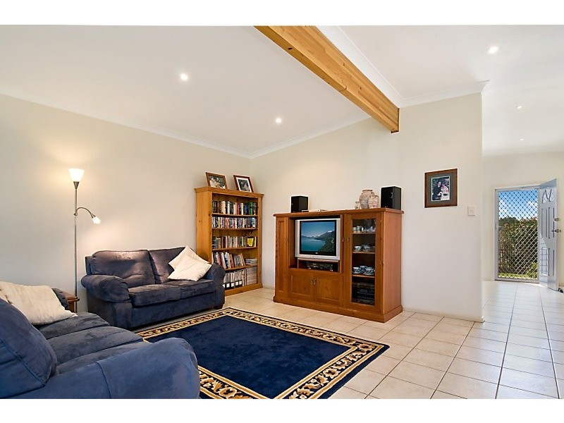 11 Hammond Road, Toukley NSW 2263