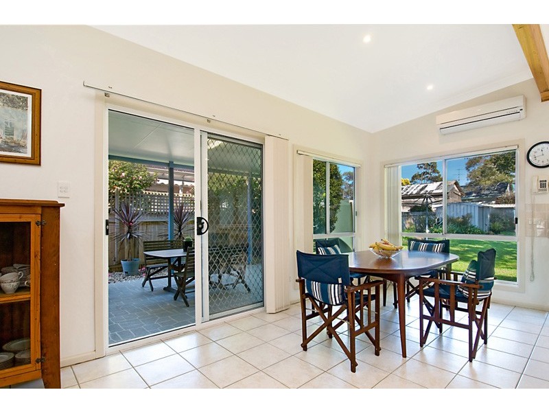 11 Hammond Road, Toukley NSW 2263