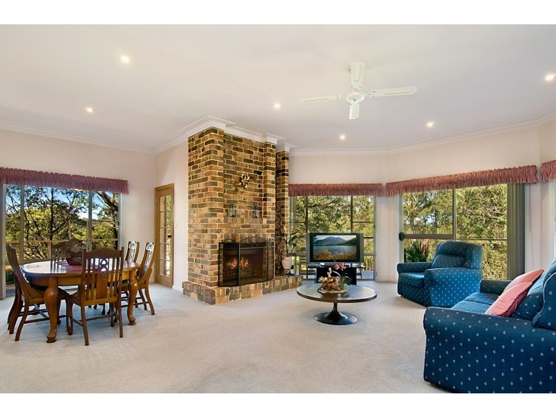 21 Currawong Road, Wamberal NSW 2260