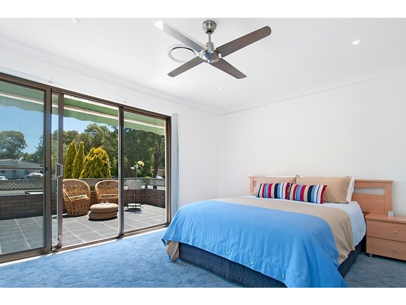 122 Diamond Head Drive, Budgewoi NSW 2262