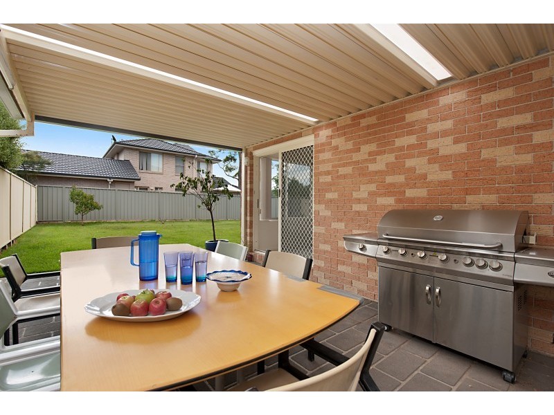 1 Blue Crane Close, Tumbi Umbi NSW 2261