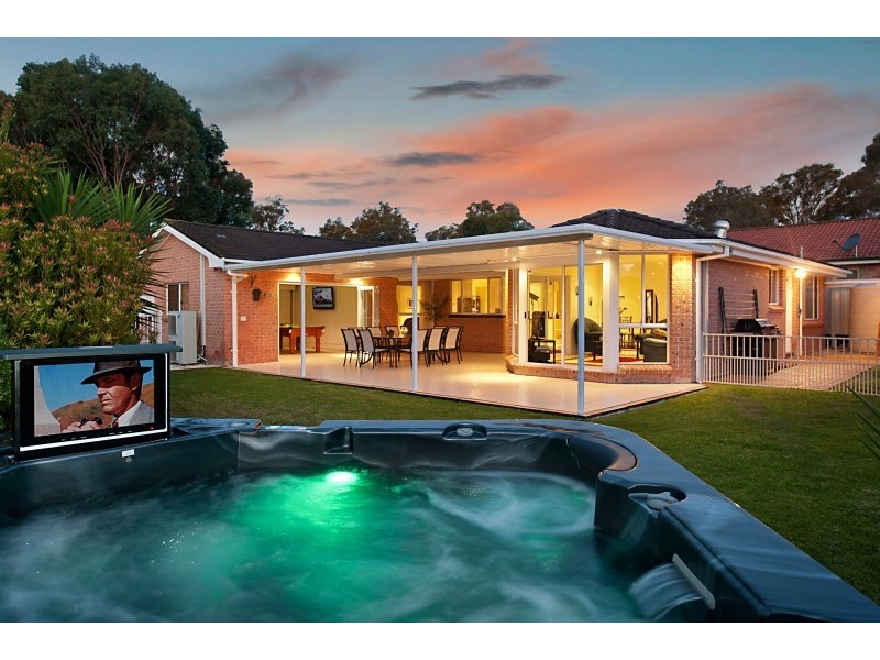 6 Brent Close, Watanobbi NSW 2259