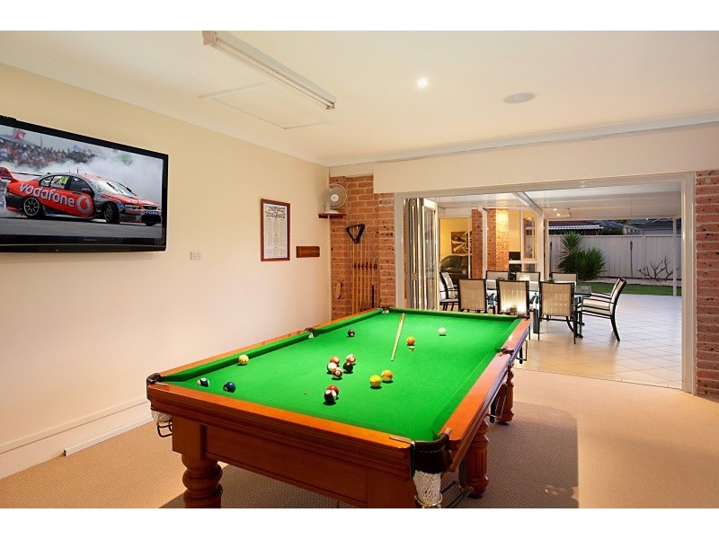 6 Brent Close, Watanobbi NSW 2259
