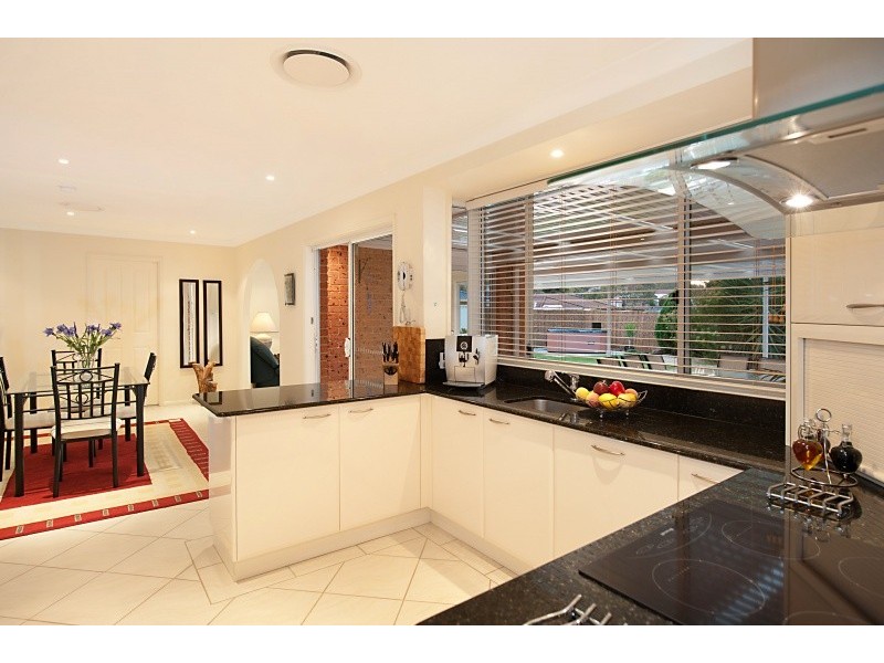 6 Brent Close, Watanobbi NSW 2259