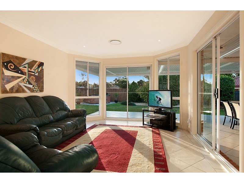6 Brent Close, Watanobbi NSW 2259