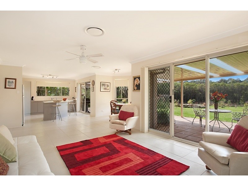31 Burlington Avenue, Jilliby NSW 2259