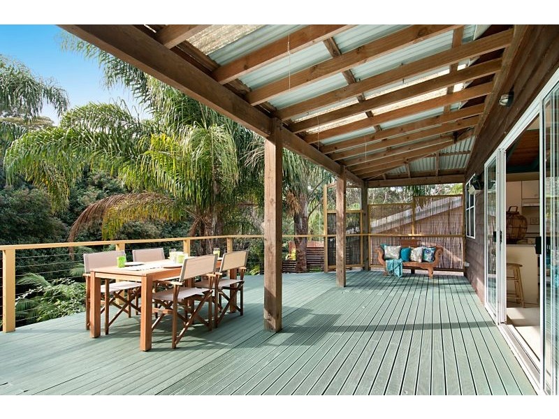 40 Walder Crescent, Avoca Beach NSW 2251