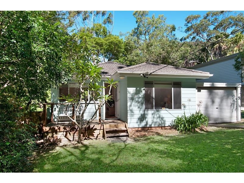 27 Beryl Boulevarde, Pearl Beach NSW 2256