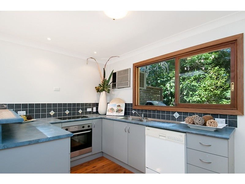 27 Beryl Boulevarde, Pearl Beach NSW 2256