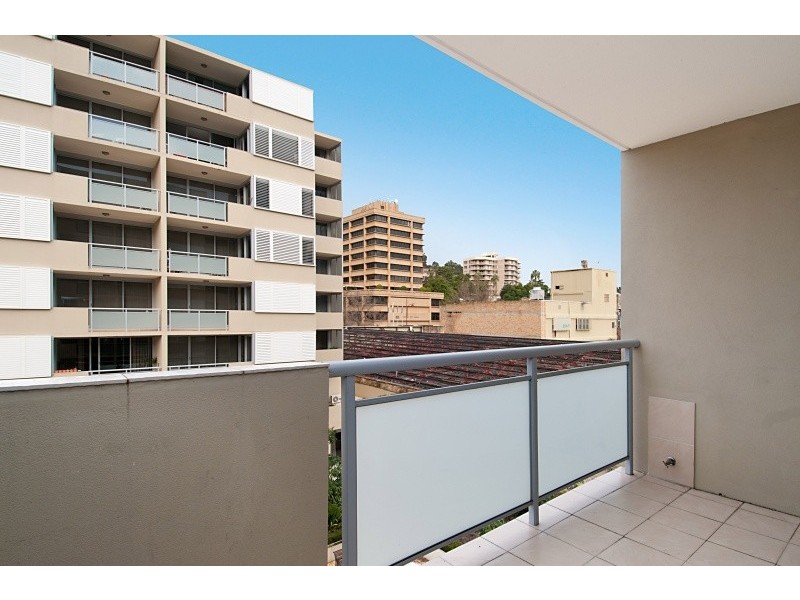 12/24 Baker Street, Gosford NSW 2250