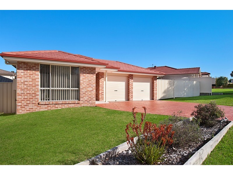 37 Barrington Drive, Woongarrah NSW 2259