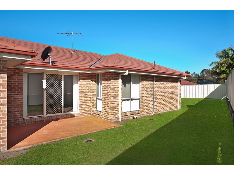 37 Barrington Drive, Woongarrah NSW 2259