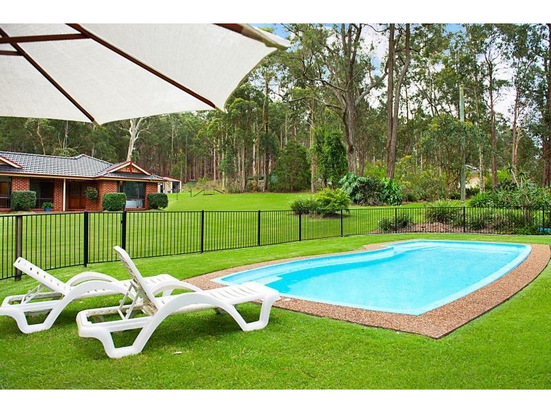 39 Parkridge Drive, Jilliby NSW 2259