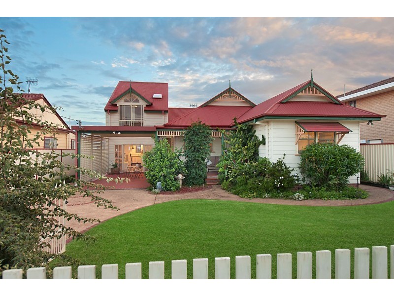 25 Alice Parade, Toukley NSW 2263