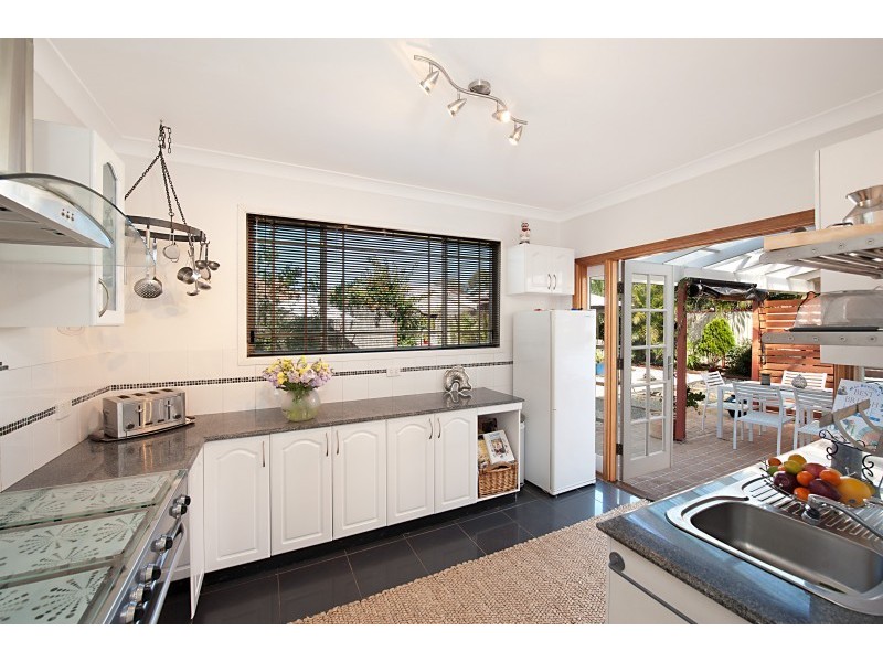 25 Alice Parade, Toukley NSW 2263