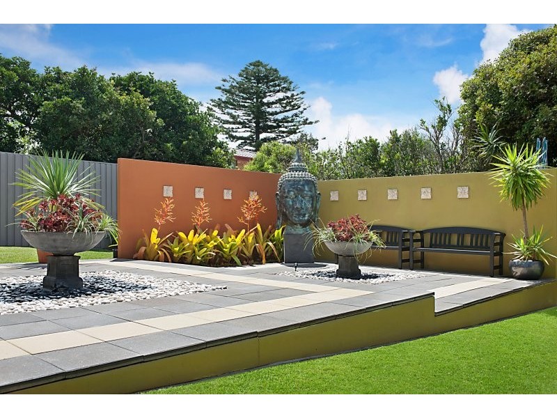 10 Roslyn Place, Noraville NSW 2263