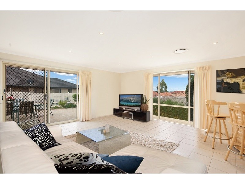 8 Piper Drive, Hamlyn Terrace NSW 2259