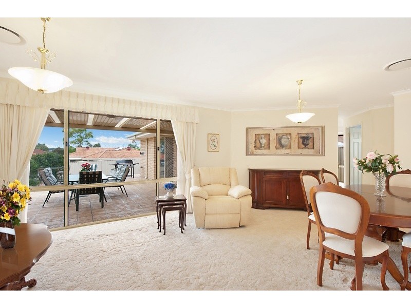8 Piper Drive, Hamlyn Terrace NSW 2259
