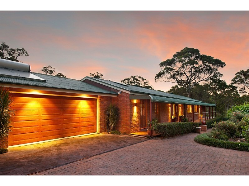 14 Simmons Close, Wyee Point NSW 2259