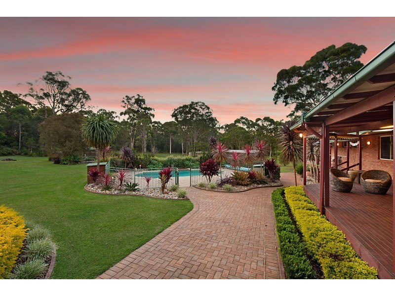 14 Simmons Close, Wyee Point NSW 2259