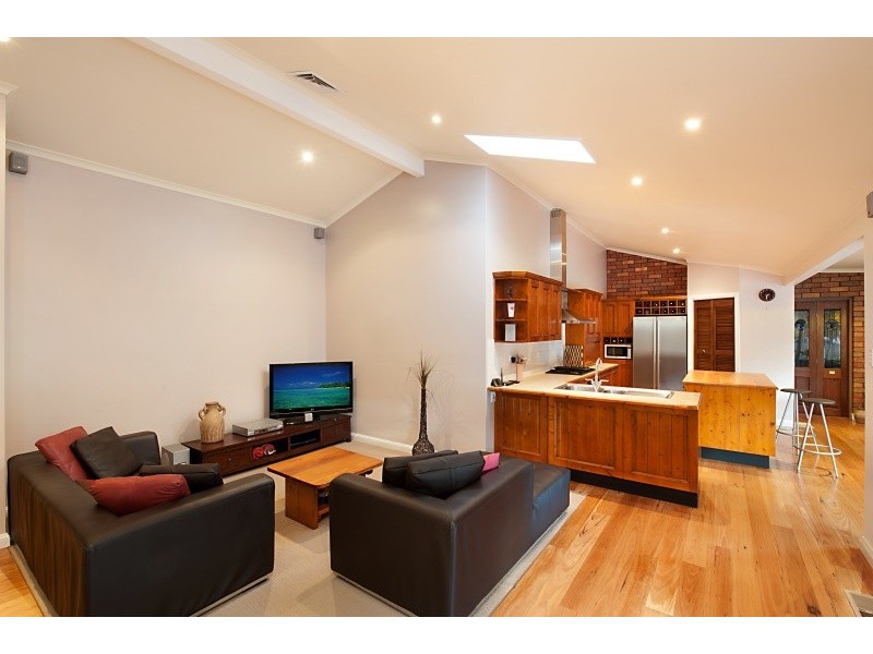 14 Simmons Close, Wyee Point NSW 2259