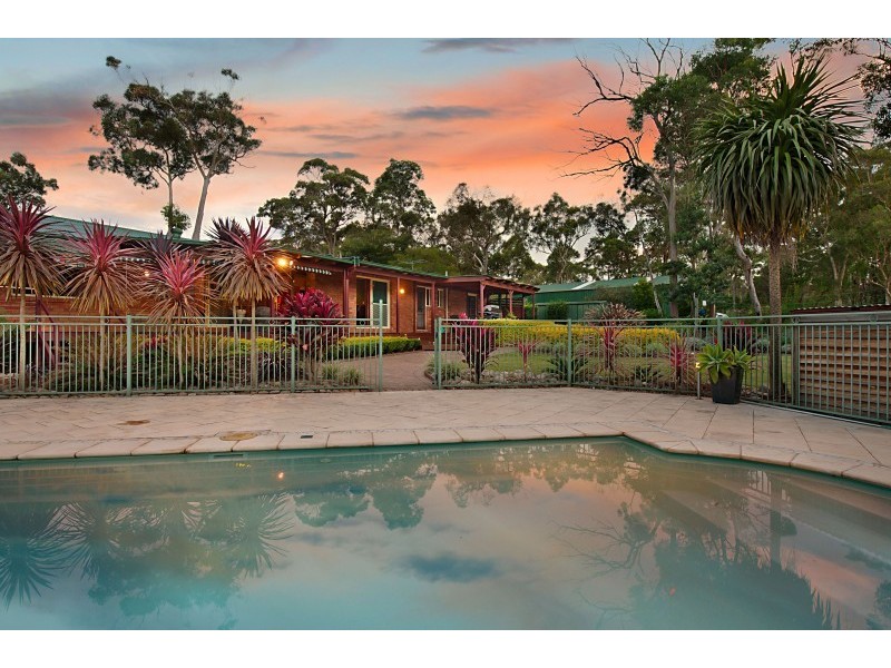 14 Simmons Close, Wyee Point NSW 2259