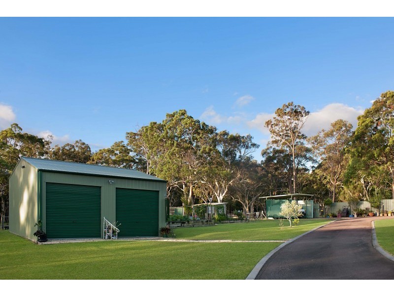 1 Saddlers Way, Wyee Point NSW 2259