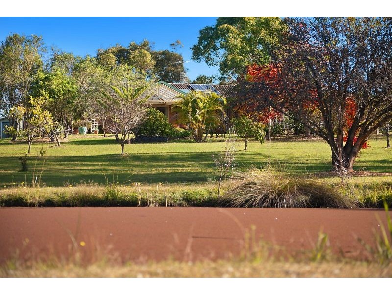 5 Amberwood Close, Jilliby NSW 2259