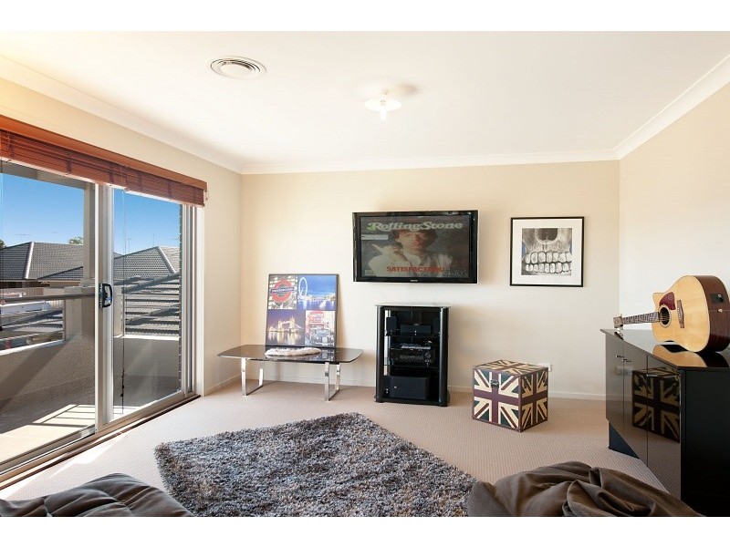 8 Merimbula Place, Woongarrah NSW 2259