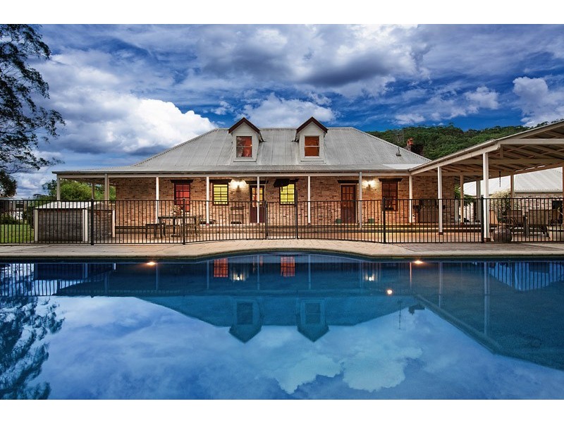 15 Shirley Street, Ourimbah NSW 2258