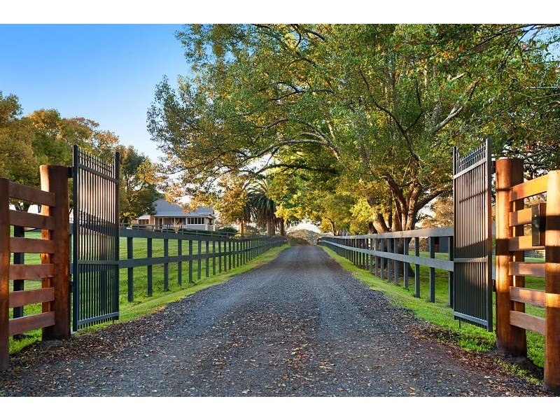 253 Yarramalong Road, Yarramalong NSW 2259