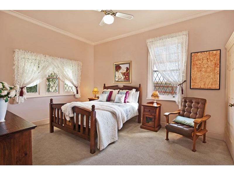 253 Yarramalong Road, Yarramalong NSW 2259