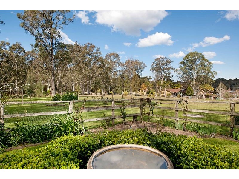 1 Treelands Drive, Jilliby NSW 2259