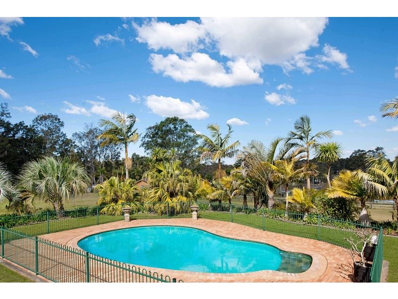 1 Treelands Drive, Jilliby NSW 2259