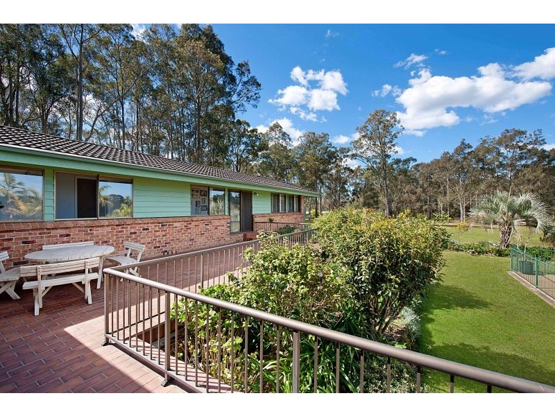 1 Treelands Drive, Jilliby NSW 2259