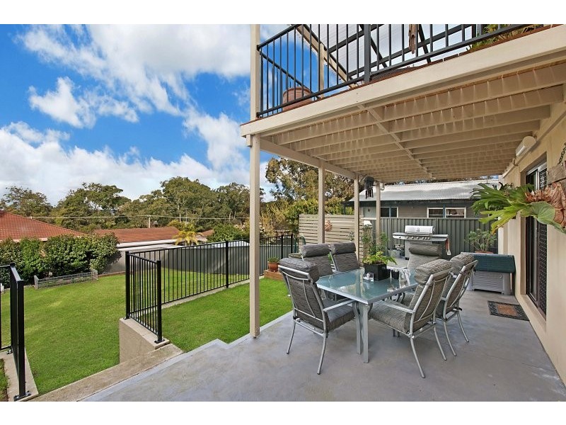 27 Donald Avenue, Kanwal NSW 2259