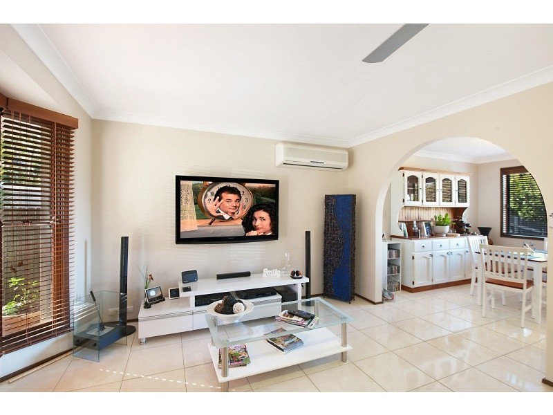 27 Donald Avenue, Kanwal NSW 2259